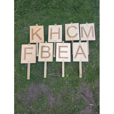 Tabliczki czworobok ujeżdżeniowy 8szt